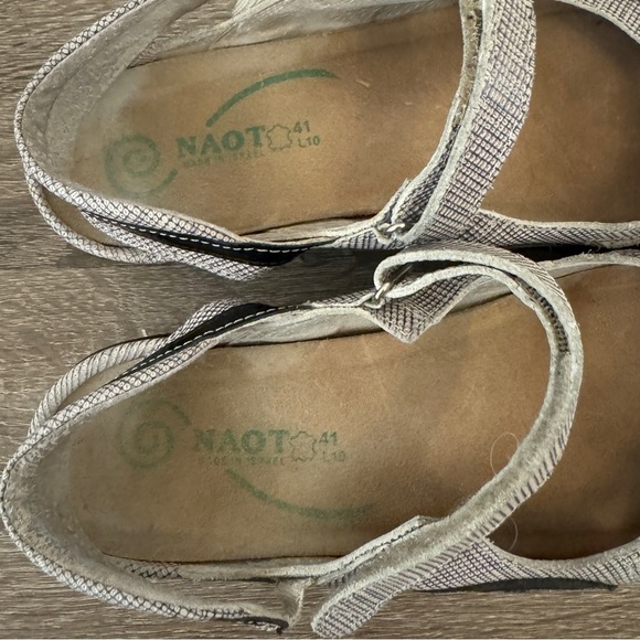 Naot Rongo Mary Jane Slingback Flats, Size 41 (10-10.5) - Picture 4 of 8